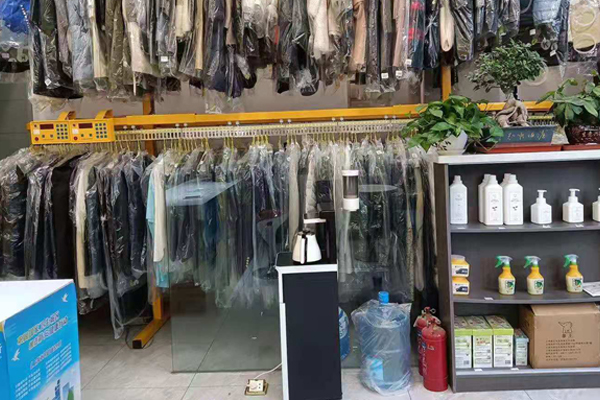 現在投資開洗衣店加盟怎么樣